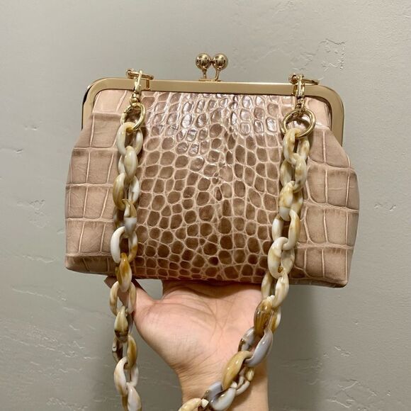 Handmade Genuine Leather Croc-Embossed Kisslock Clutch/Shoulder bag/Crossbody - Picture 9 of 16